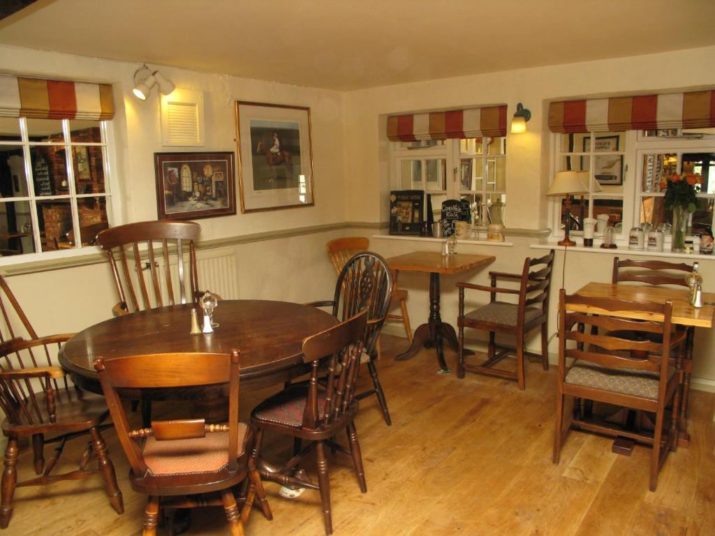 Heckfield The New Inn מראה חיצוני תמונה