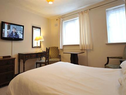 Heckfield The New Inn חדר תמונה