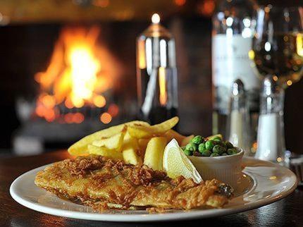 Heckfield The New Inn מראה חיצוני תמונה