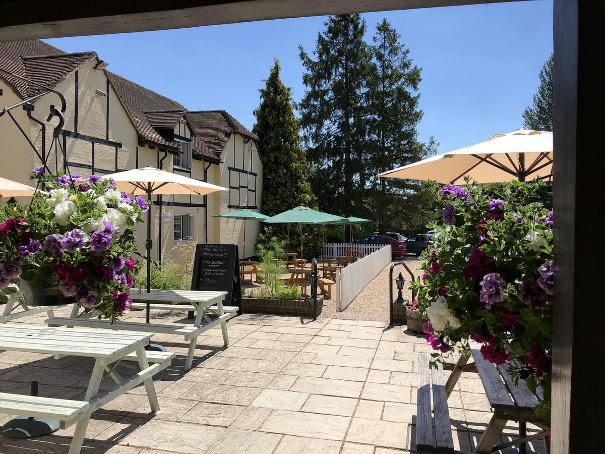 Heckfield The New Inn מראה חיצוני תמונה